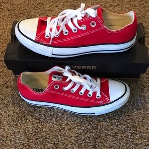 Converse Low Tops, Red